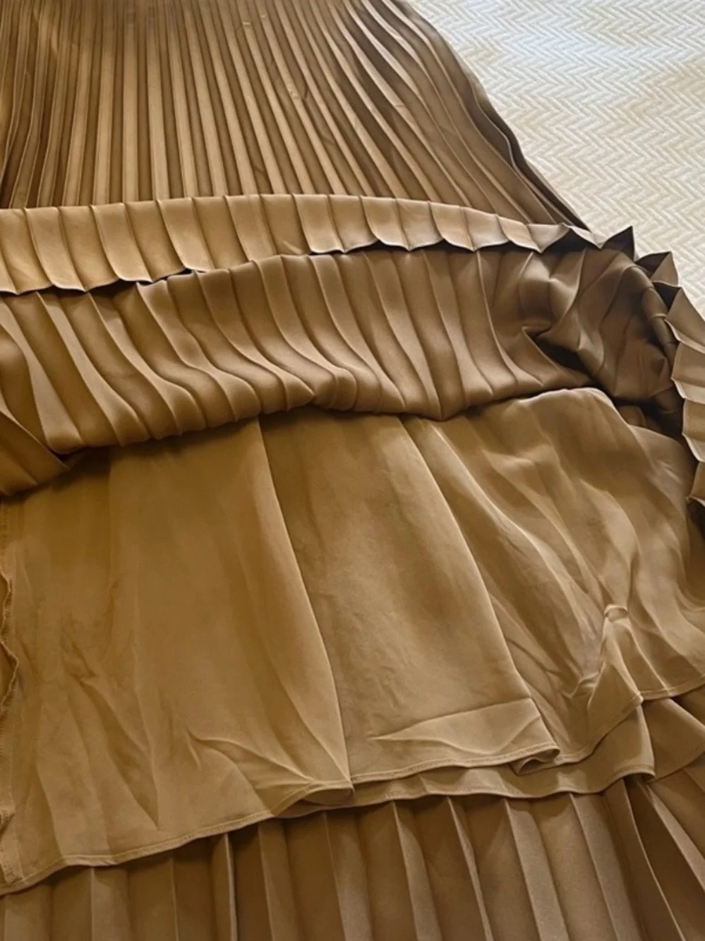 J. Crew Gwyneth Pleated Pull on Midi Skirt in size XXS